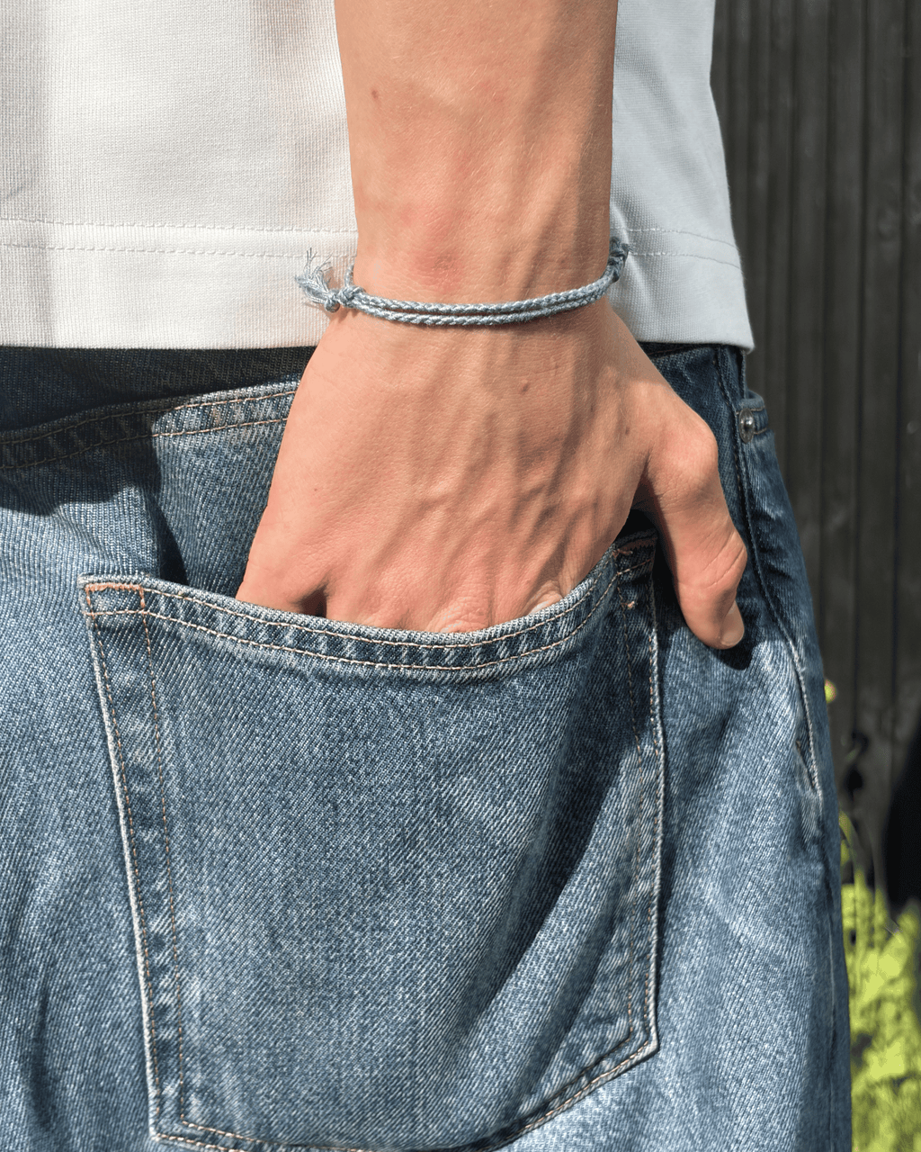 Justerbart Stålblå Armbånd