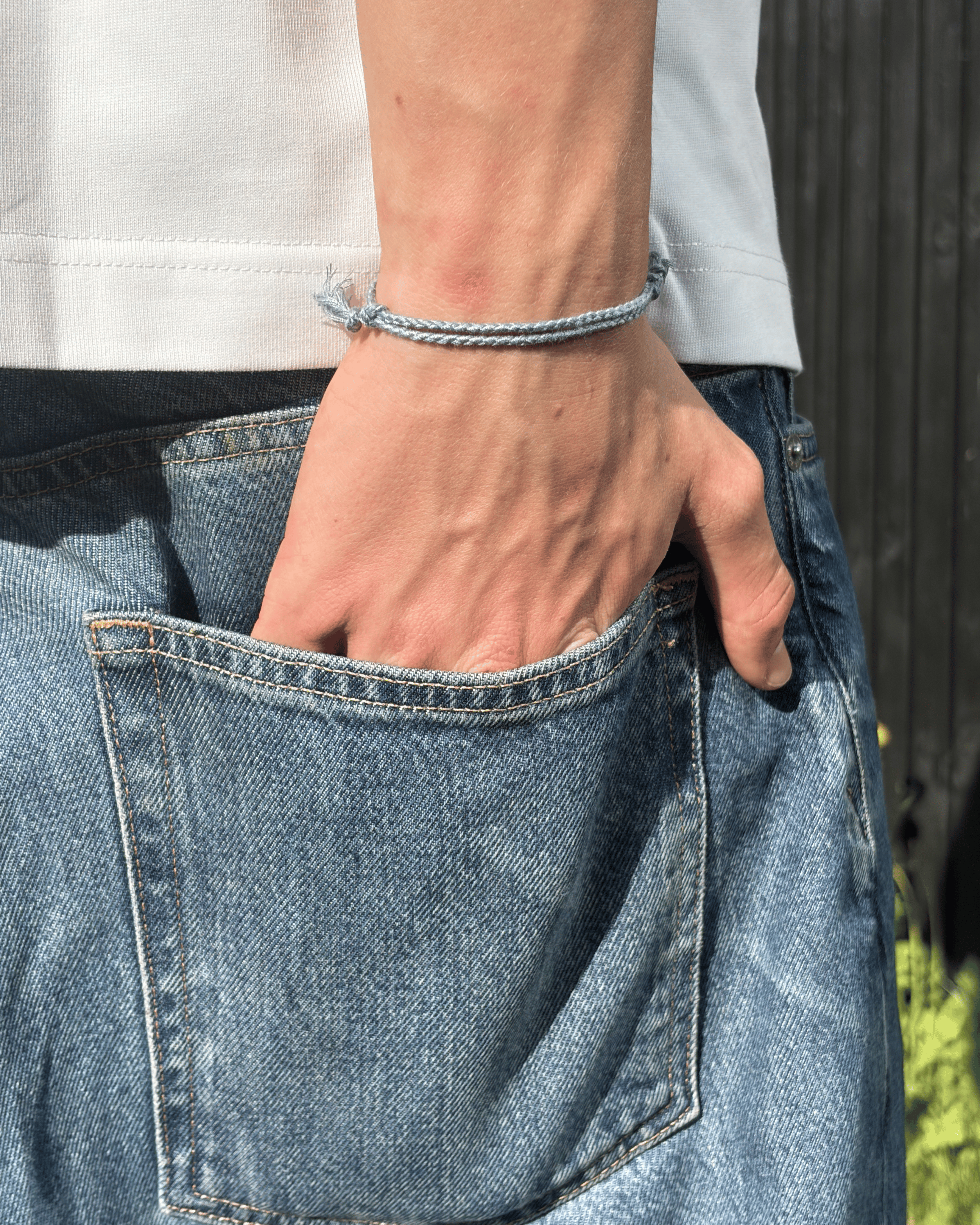 Justerbart Stålblå Armbånd