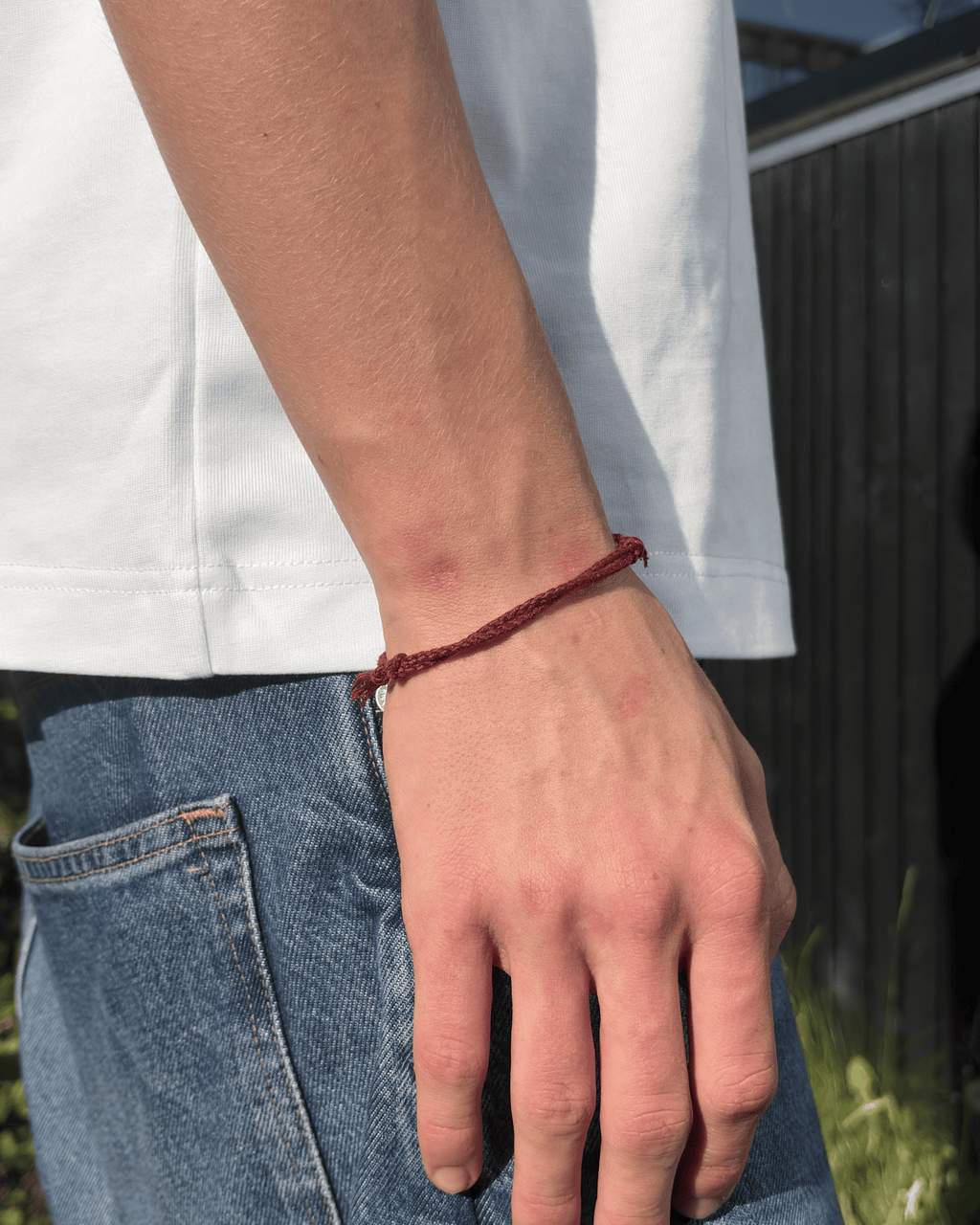Justerbart Bordeaux Armbånd