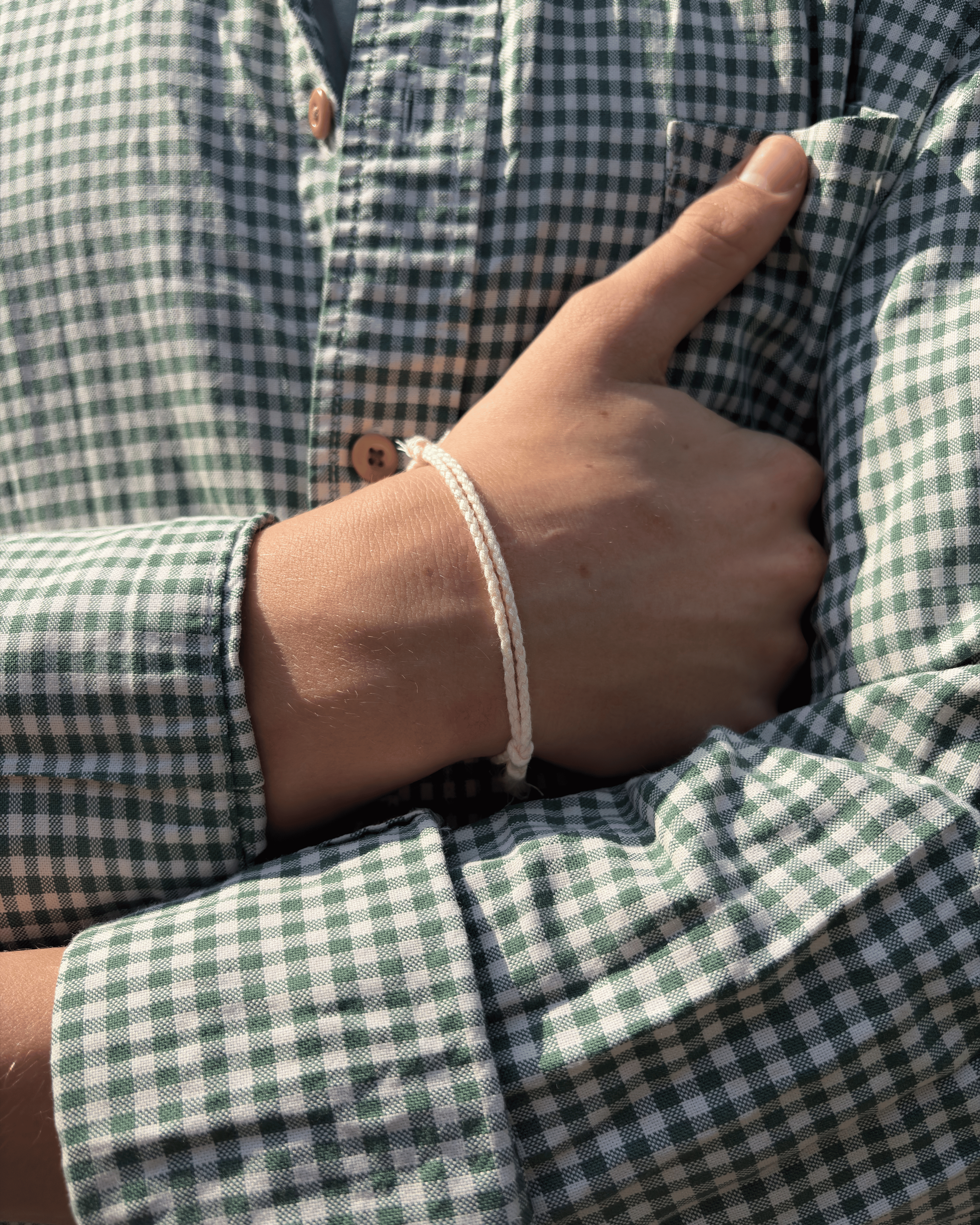 Justerbart Sandfarvet Armbånd