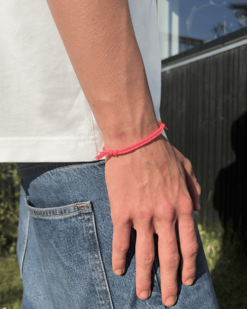 Justerbart Neon Pink Armbånd