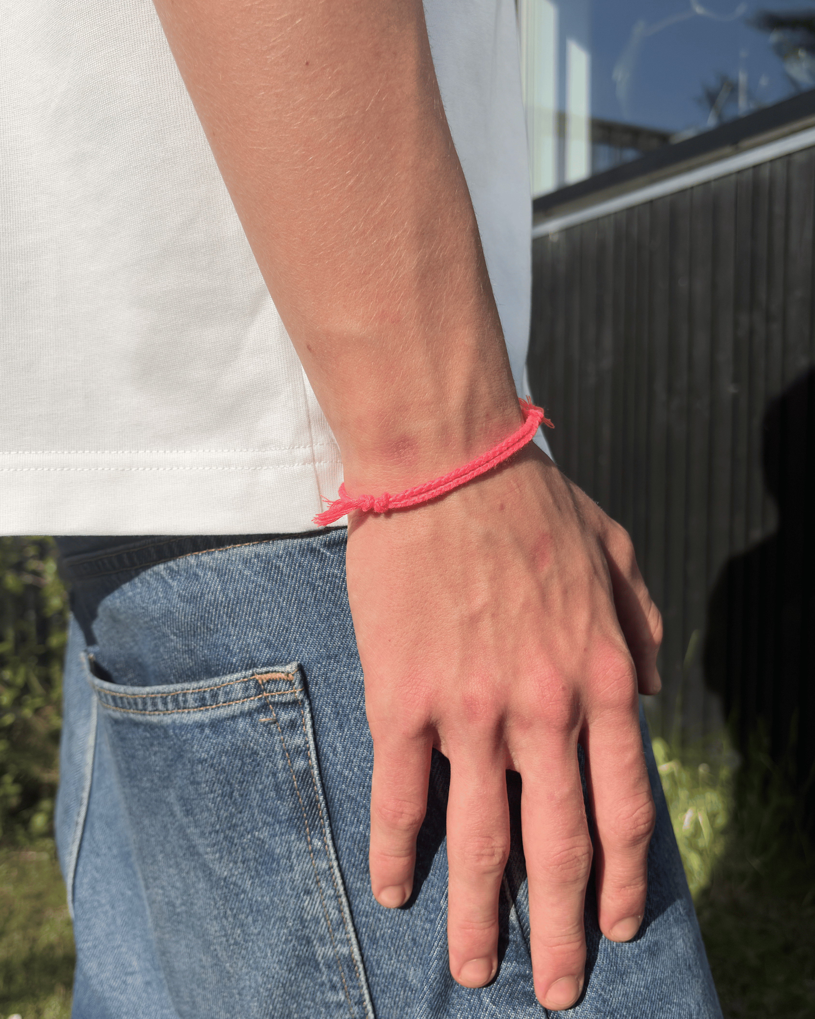 Justerbart Neon Pink Armbånd