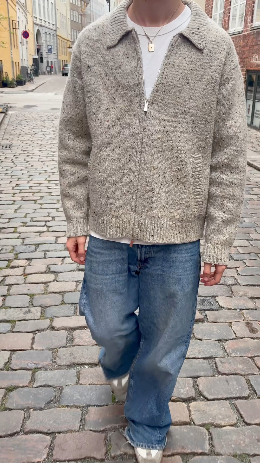 Fjord Cardigan Zipup på model